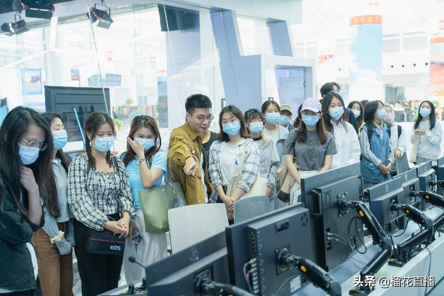 再建校媒合作“朋友圈”k1体育官方网站师生参观西安广播电视台